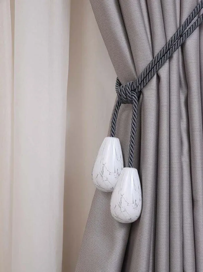 Tassels & rope tie-backs – picture 16 (Hadrian)